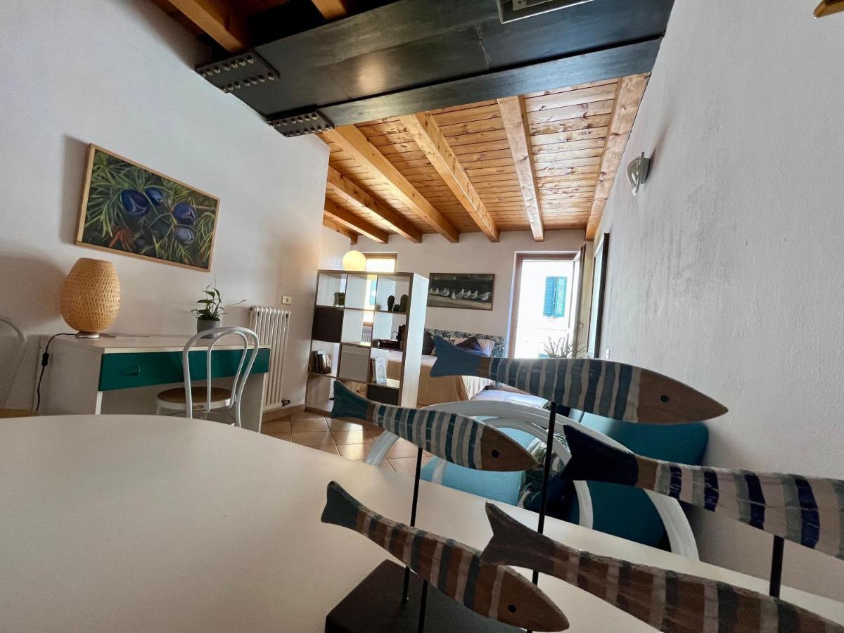 Bright, Cozy In The Heart Of *