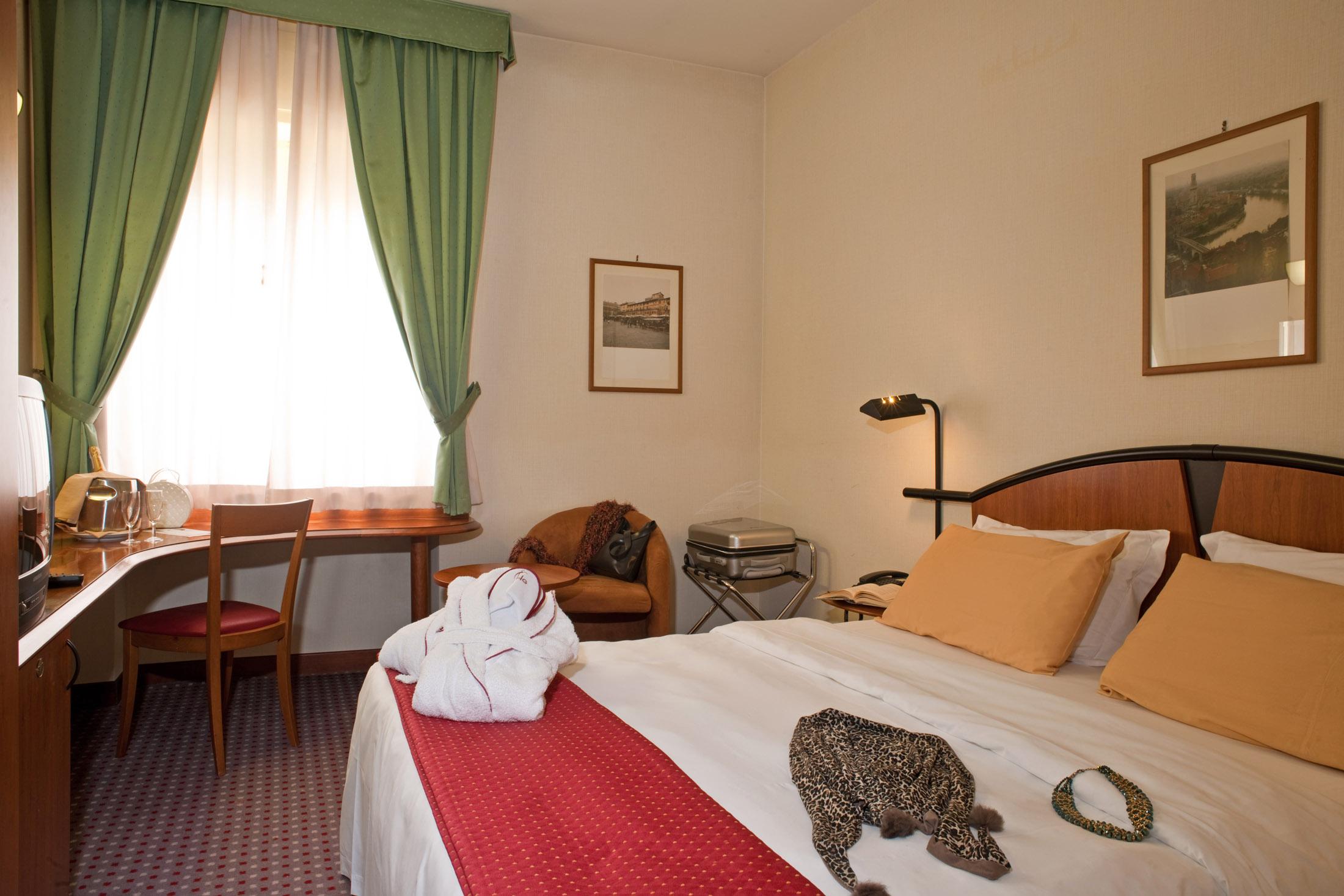 Cavallo Est 4* Verona