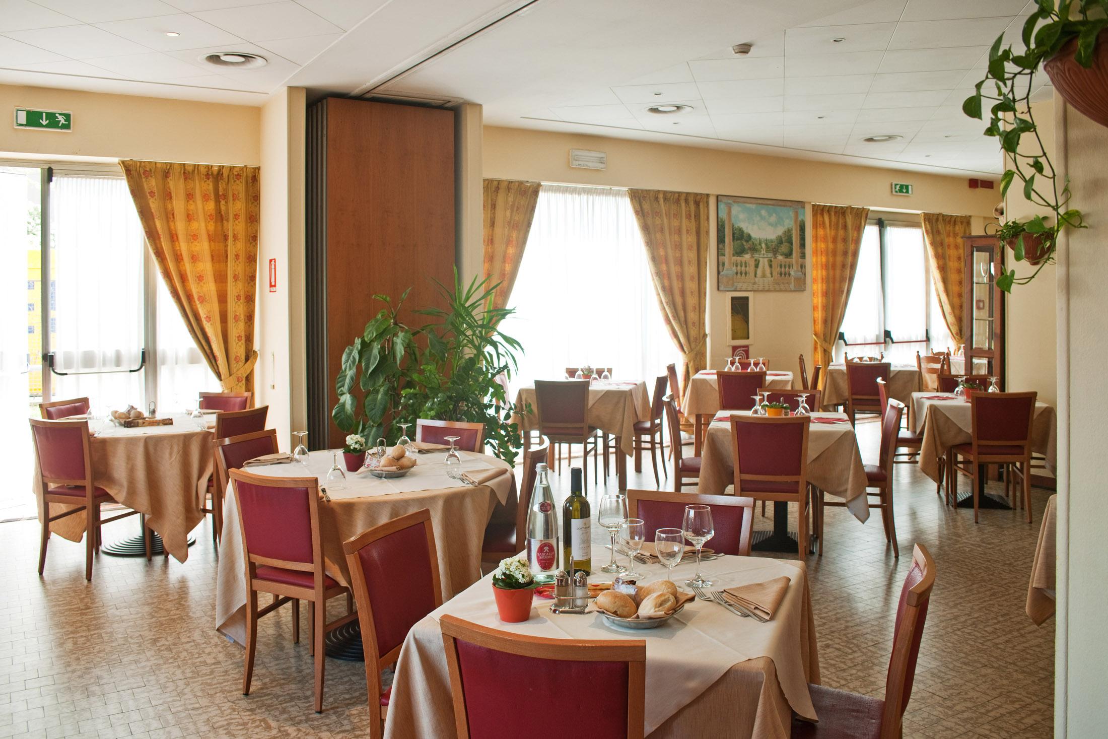 Cavallo Est Hotel Verona