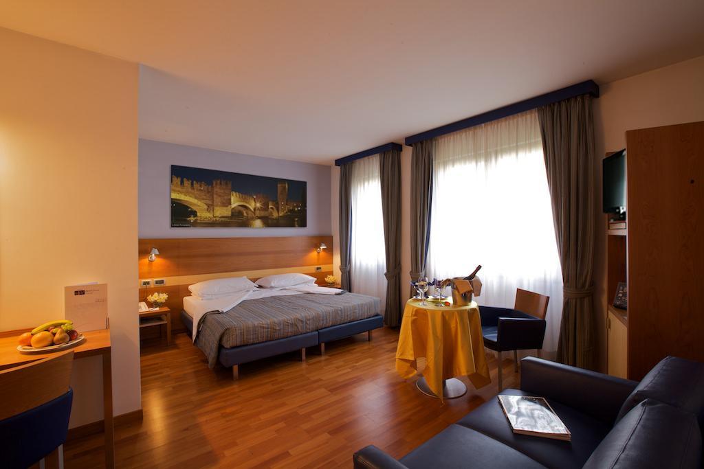 Fiera 4*