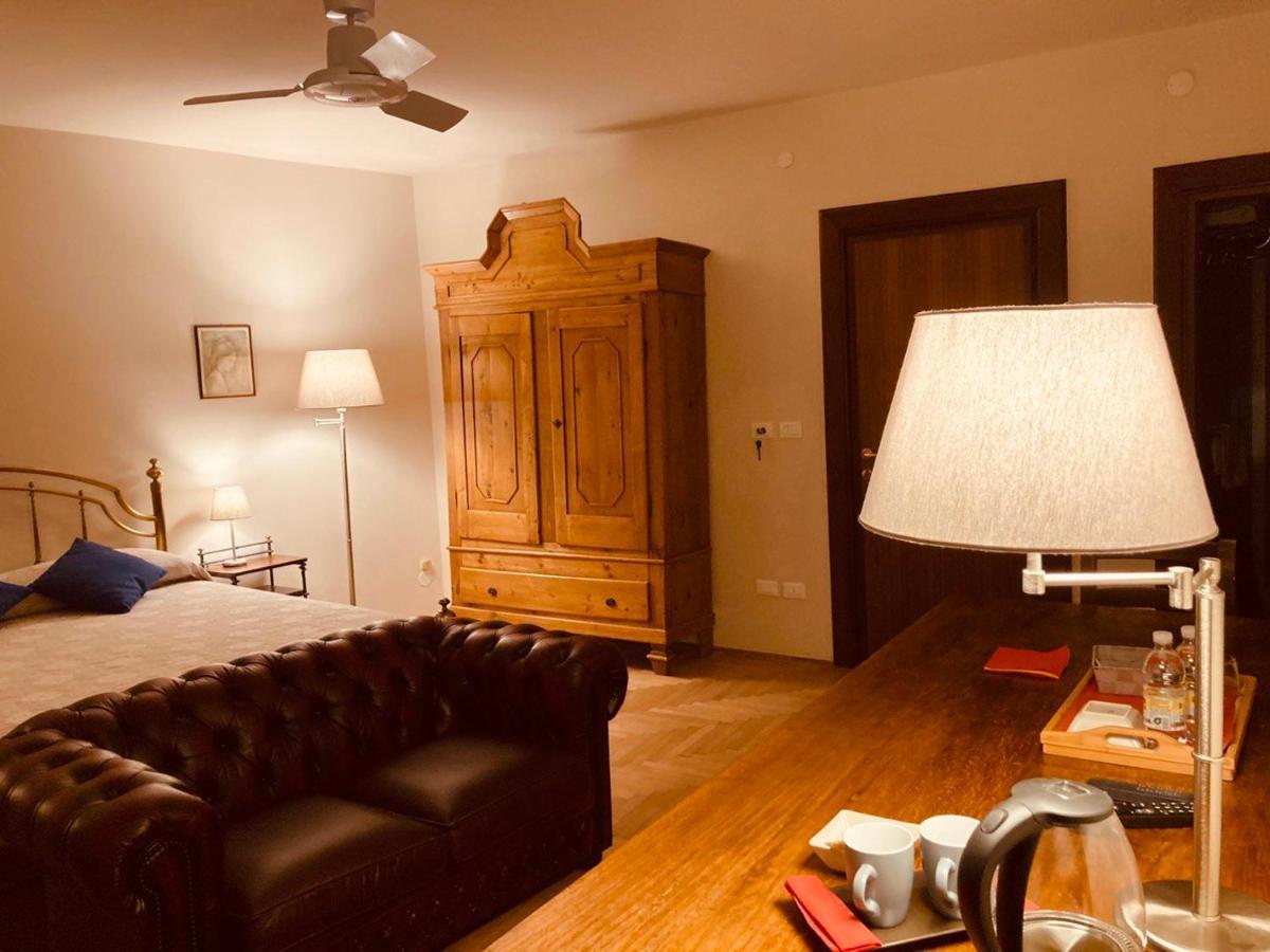 Apartment Mario Number 8