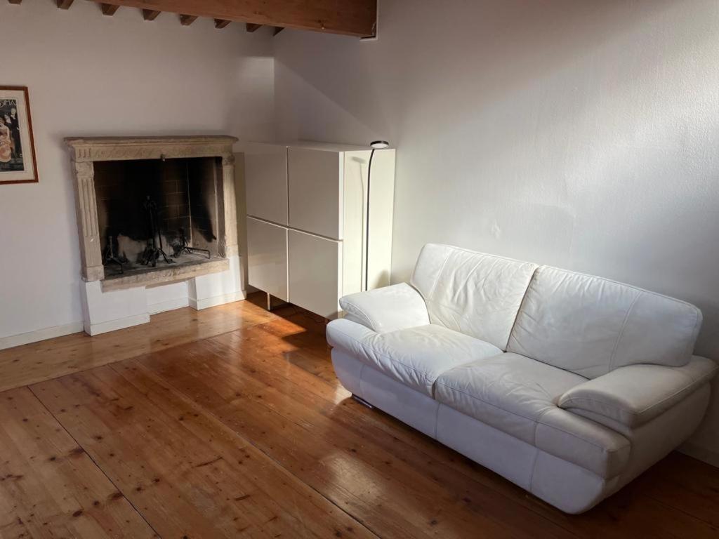 Locazione Via Fama 7 Apartment