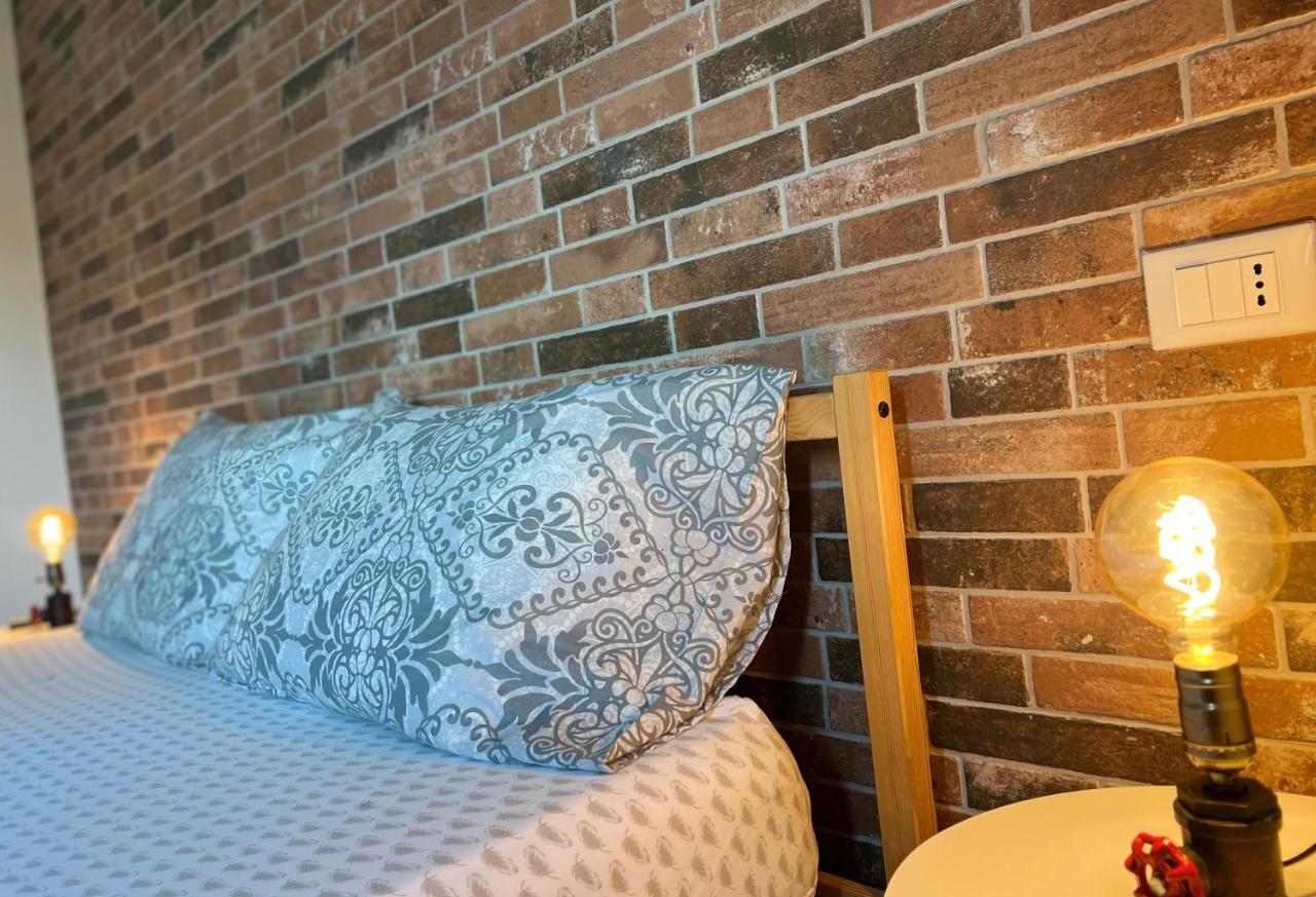 Blaxej, Nel Cuore Di Verona, Moderno Ed Elegante, 4 Posti Letto, Wi-fi, Self Check In Verona