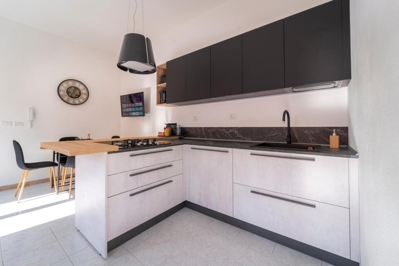 Shiny Apartment