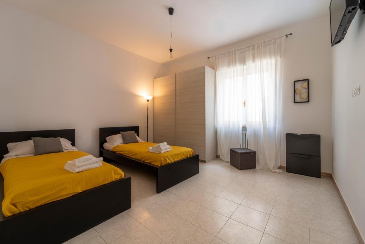 Shiny Apartment