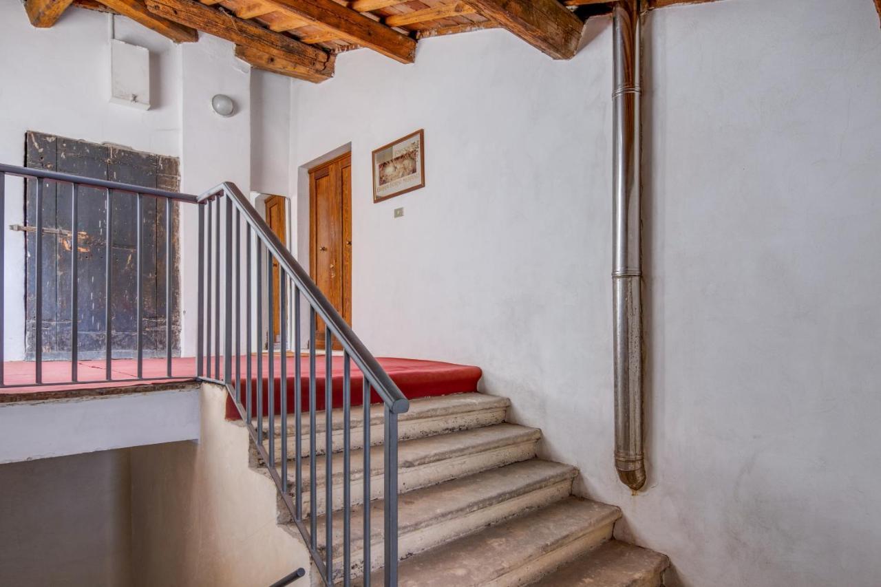 Mansarda Giulietta E Romeo - Affitti Brevi Italia Appartamento *
