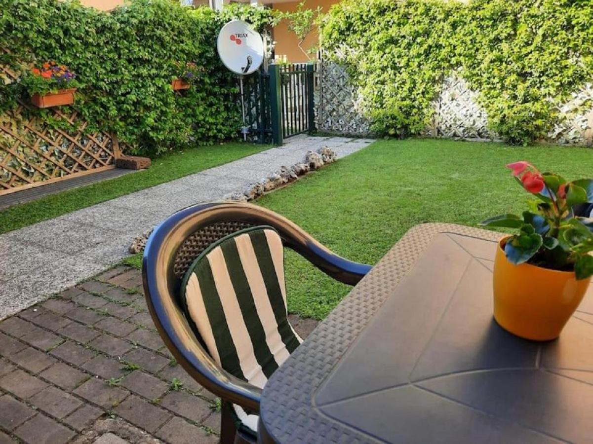 Apartment La Casa Di Davide Con Giardino E Garage