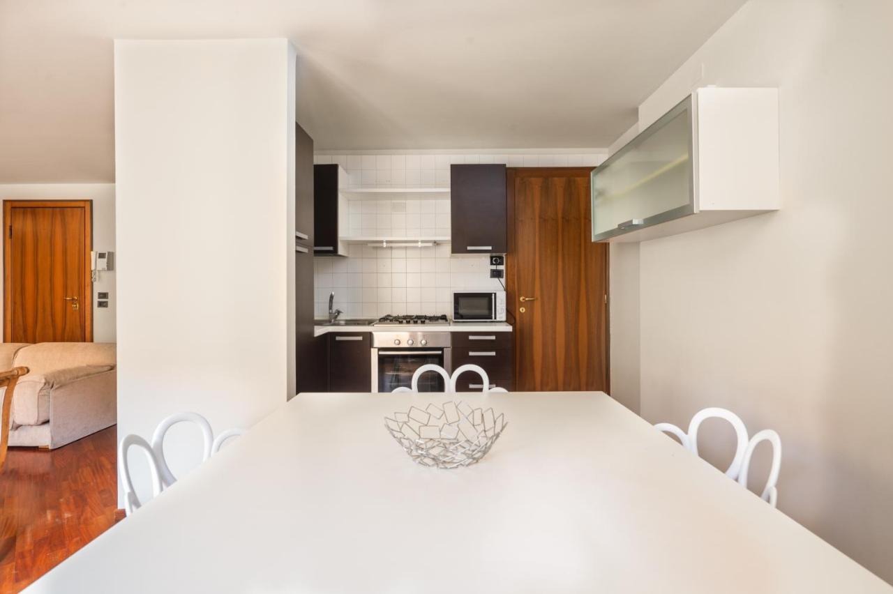 Cozy 2 Bedroom In The Heart Of Apartment