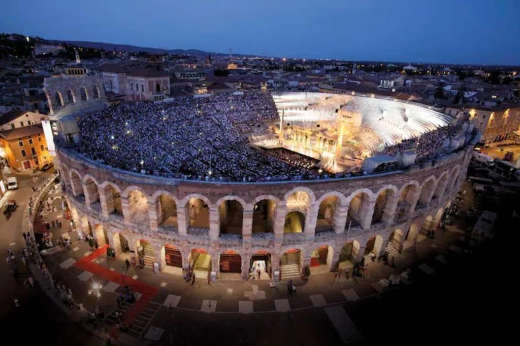 Il Cuscino Di Giulietta - 2 Min From Arena