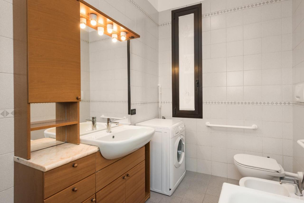 Flats4rent Regaste Apartment *