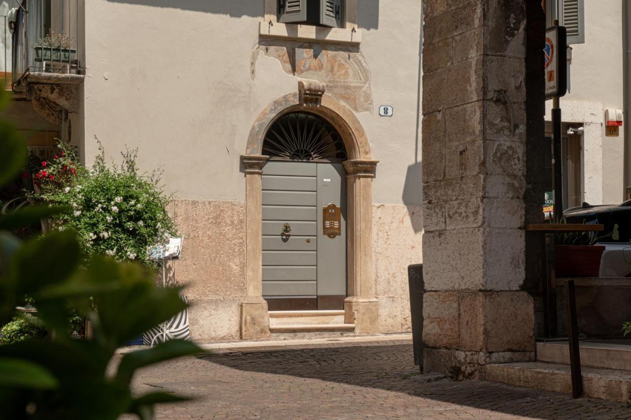 Cozy 2 Bedroom In The Heart Of