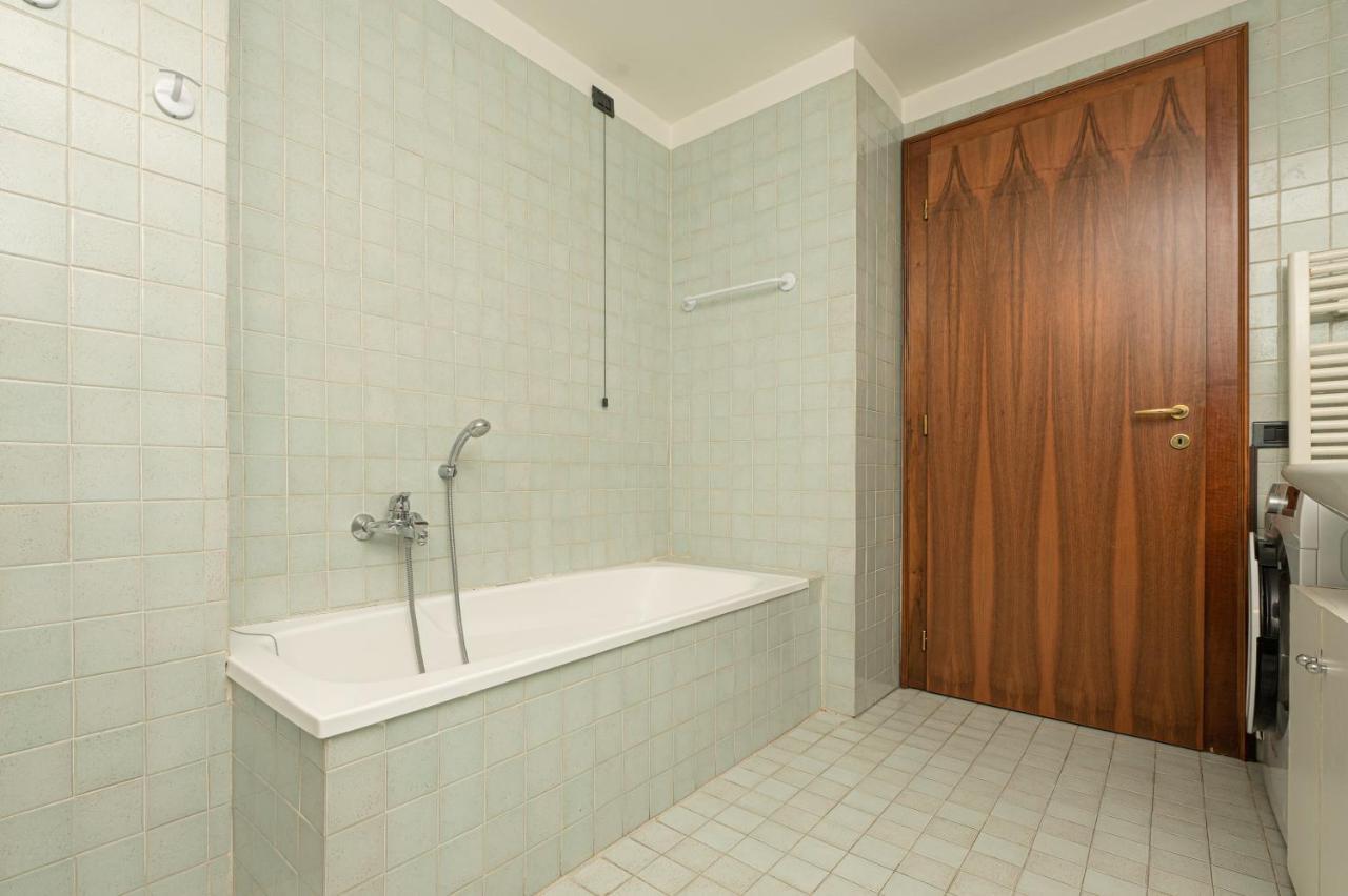 Cozy 2 Bedroom In The Heart Of