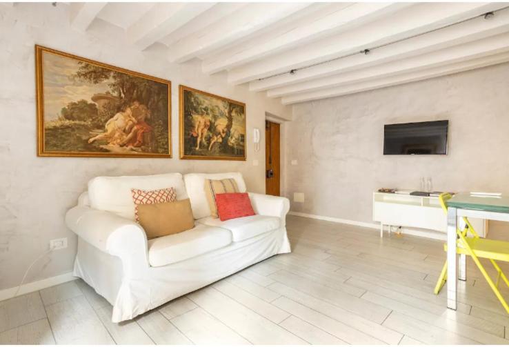 Mmesuite Arena Di By Maisonme Collection