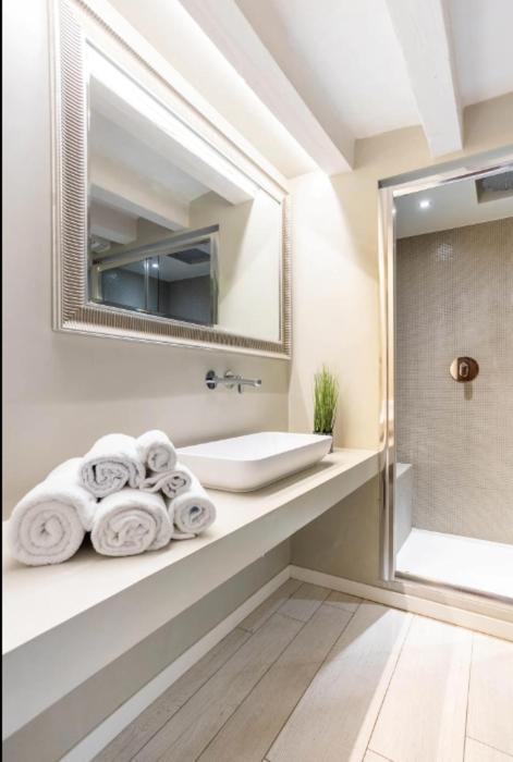 Mmesuite Arena Di By Maisonme Collection Apartamento Verona