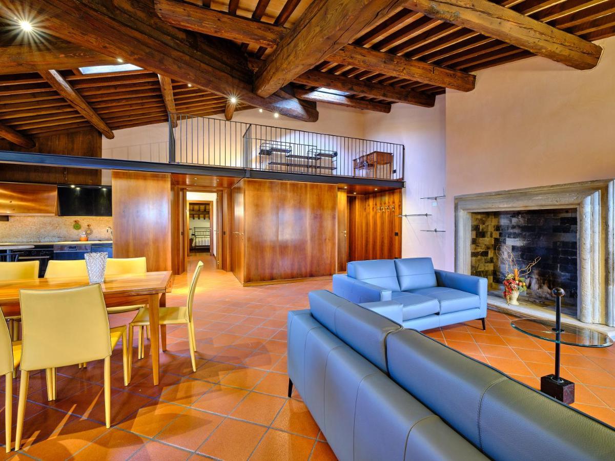 Apartmentsarena - Residenza Degli Scaligeri - Piazza Erbe Apartment *