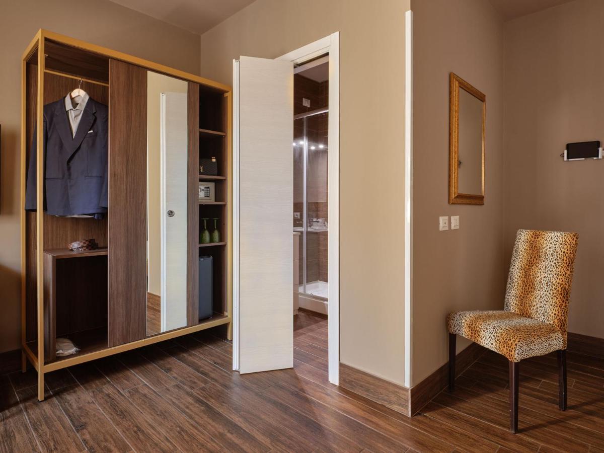 Giulietta Hotel 3*