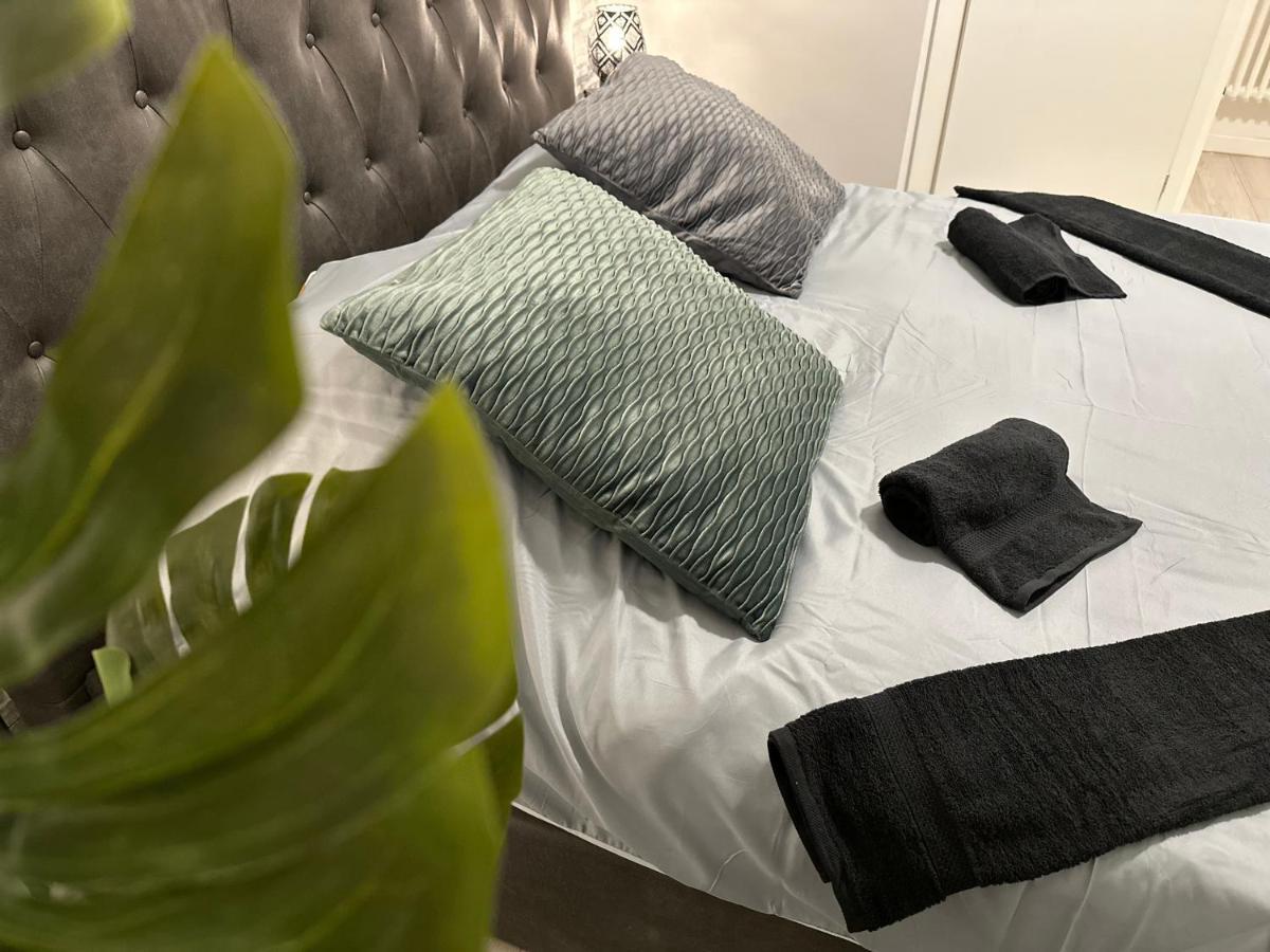 Destiny 3 Apartment *