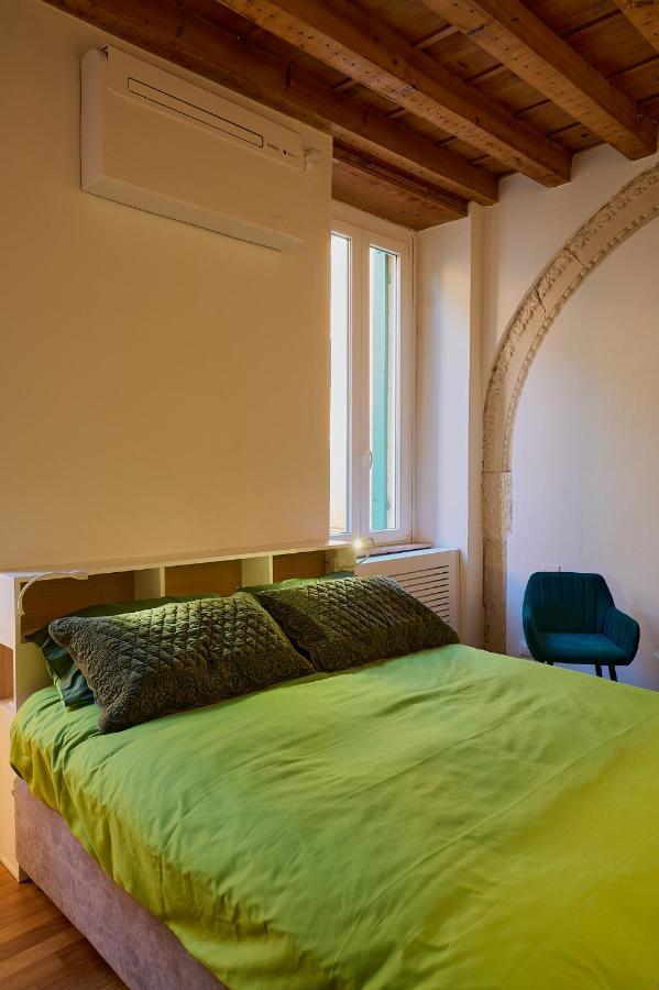 Dimora San Vitale - In The Heart Of Apartment Verona