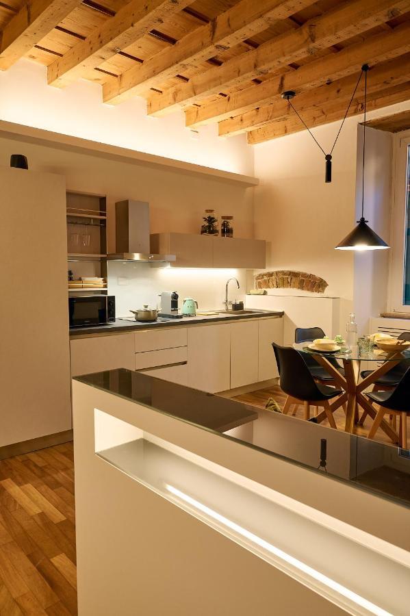 Apartment Dimora San Vitale - In The Heart Of *