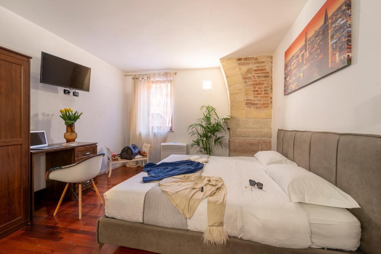 Aurelia Luxury - Piazza Delle Erbe