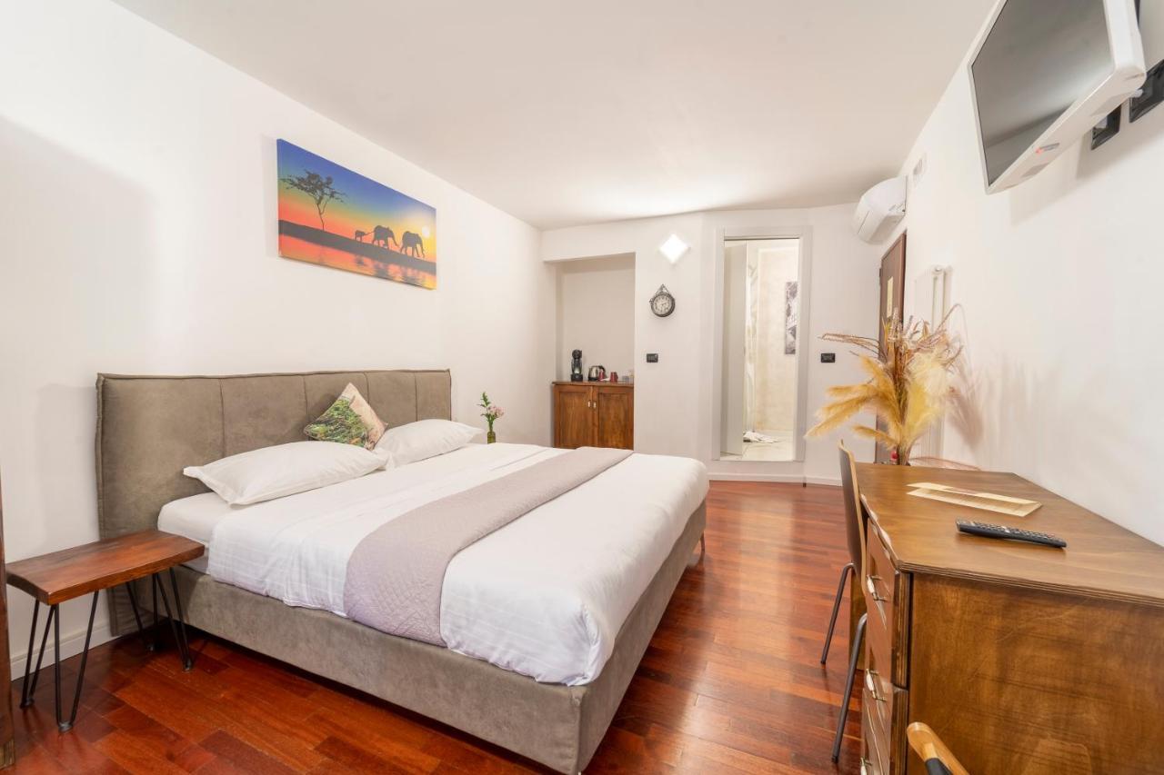 Affittacamere Aurelia Luxury - Piazza Delle Erbe