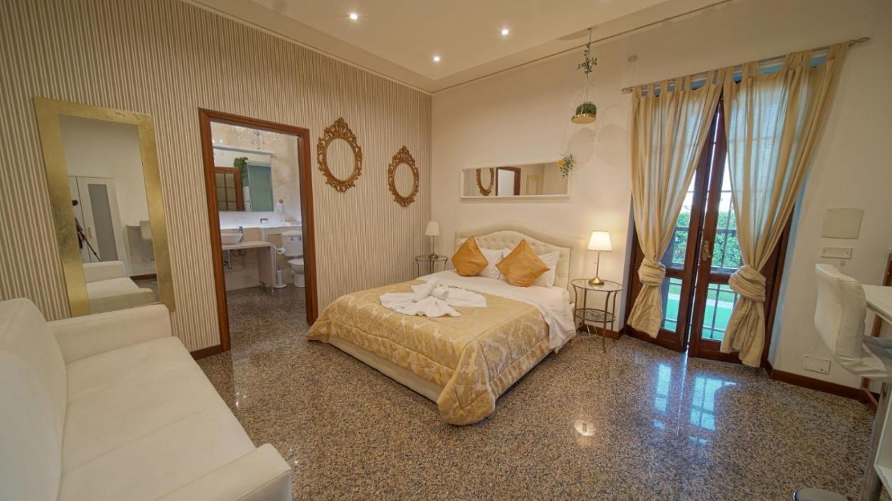 Guesthouset Vitti's 3*