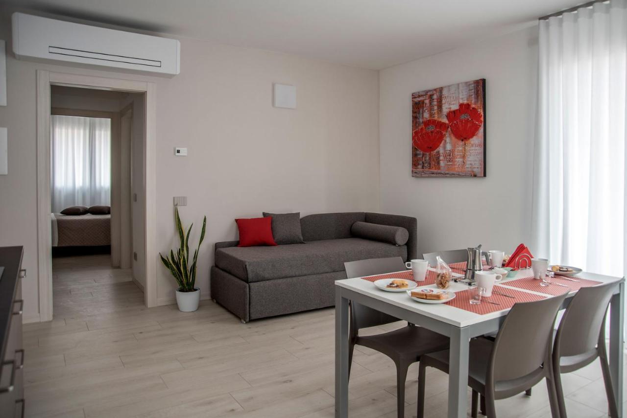 Camelot Red - Apartment Verona