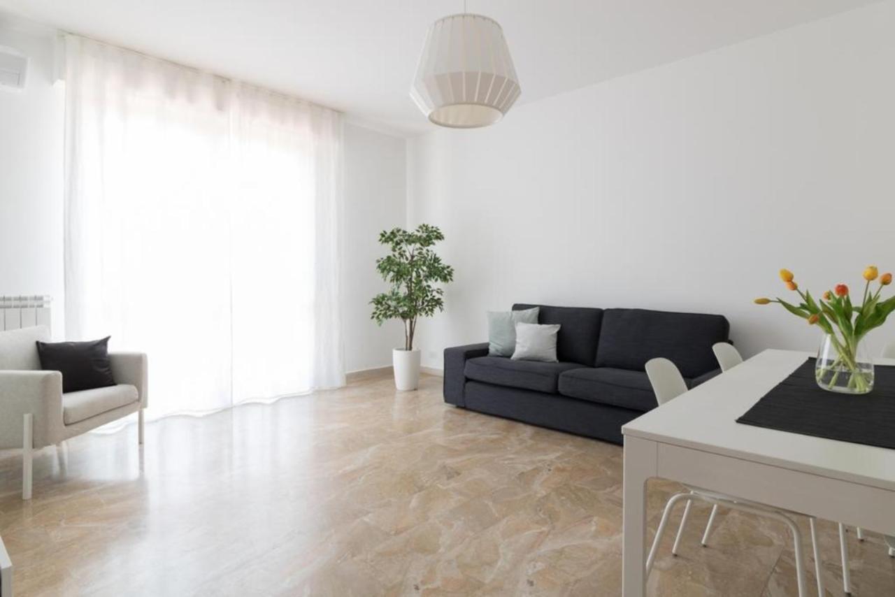 Italianflat - Via Adami, 3 Bedroom Flat, Free Parking Appartamento *