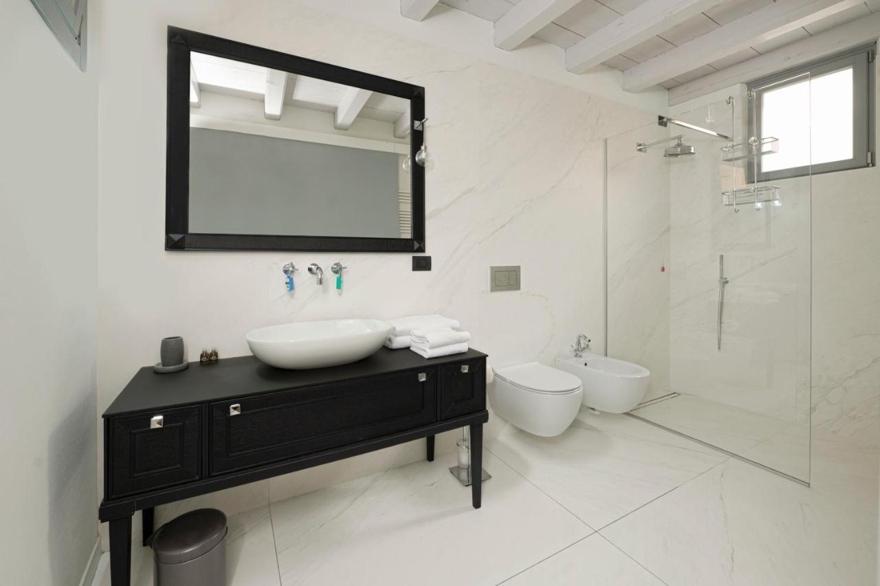 Cathedral Apartment