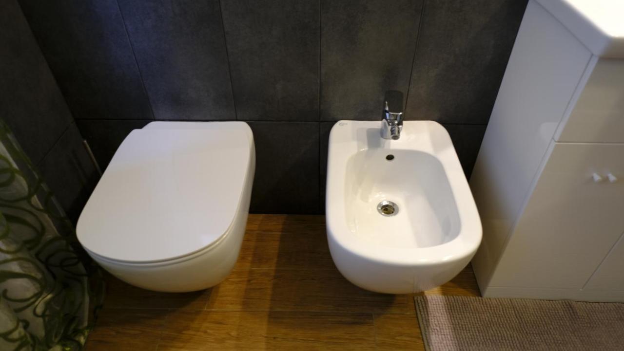 Apartamento Fiorello's House 02309-loc-04779 *