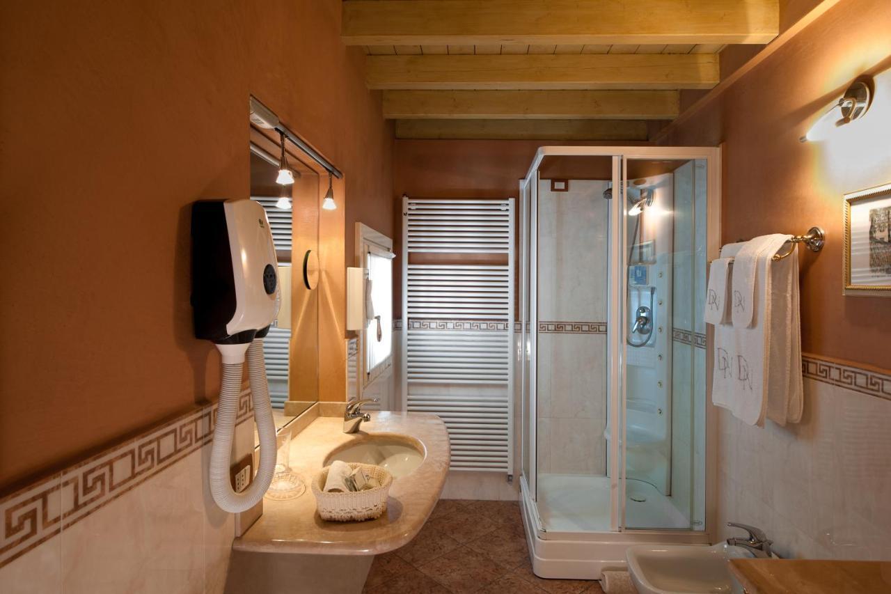 Domus Nova Palace - Italian Homing Guesthouset Verona