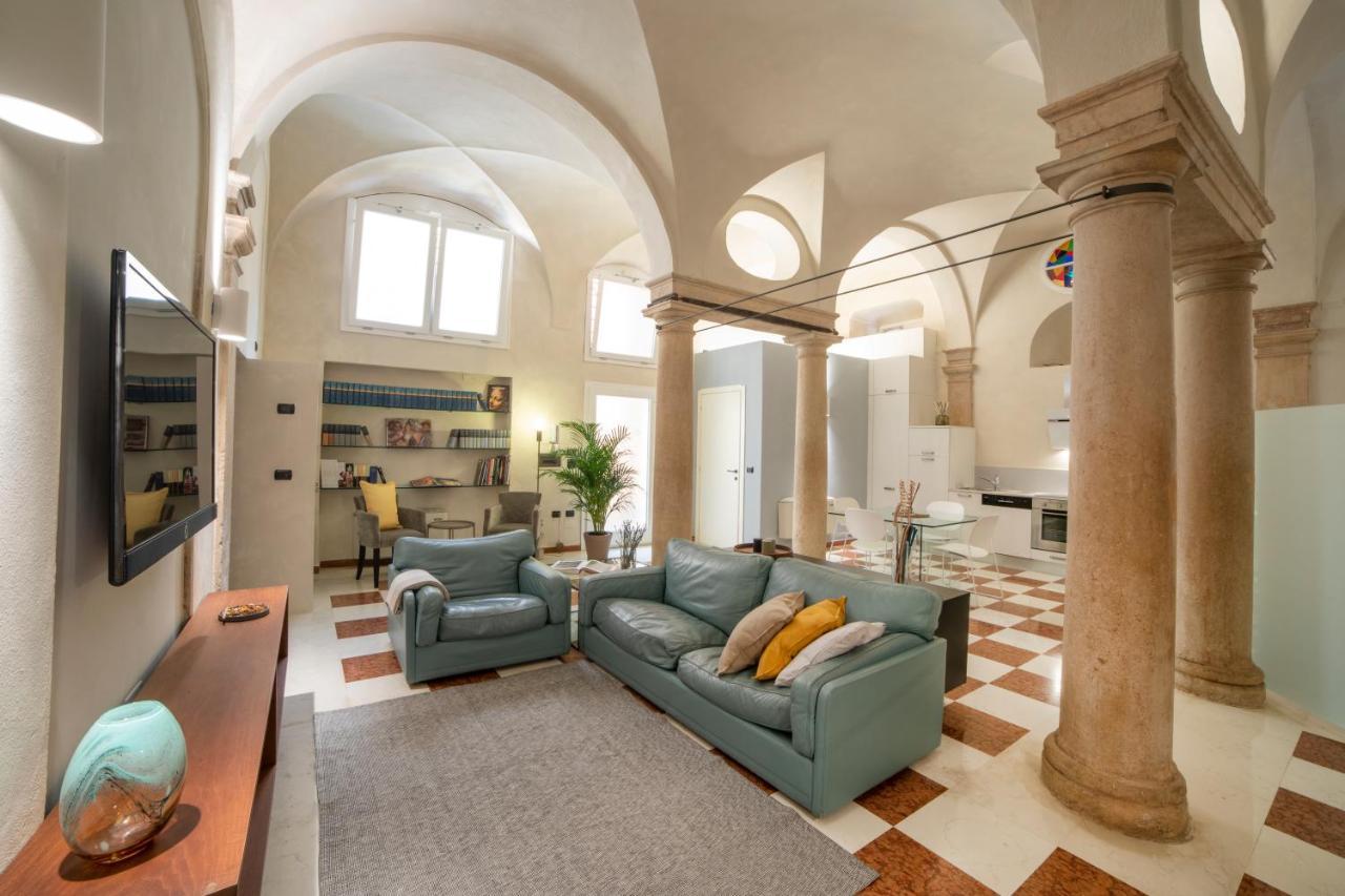 Loft Palazzo Dionisi Appartement