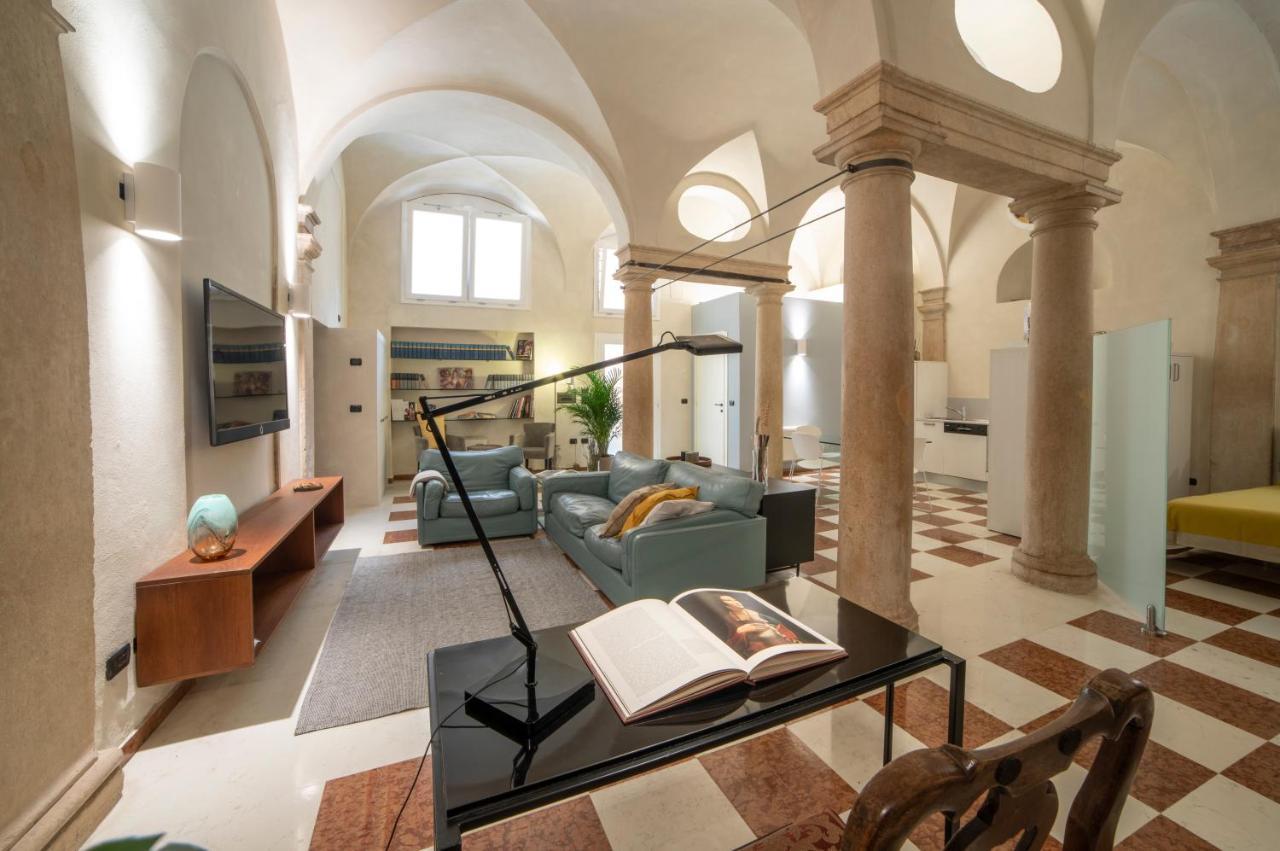 Appartement Loft Palazzo Dionisi *
