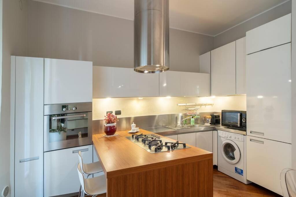 Charme In Center Apartment *