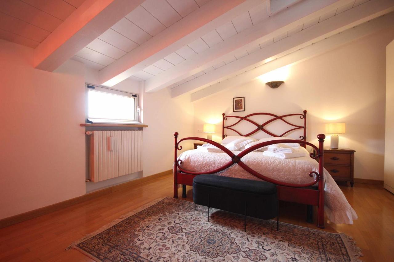 Apartamento Case Vr Attico San Domenico