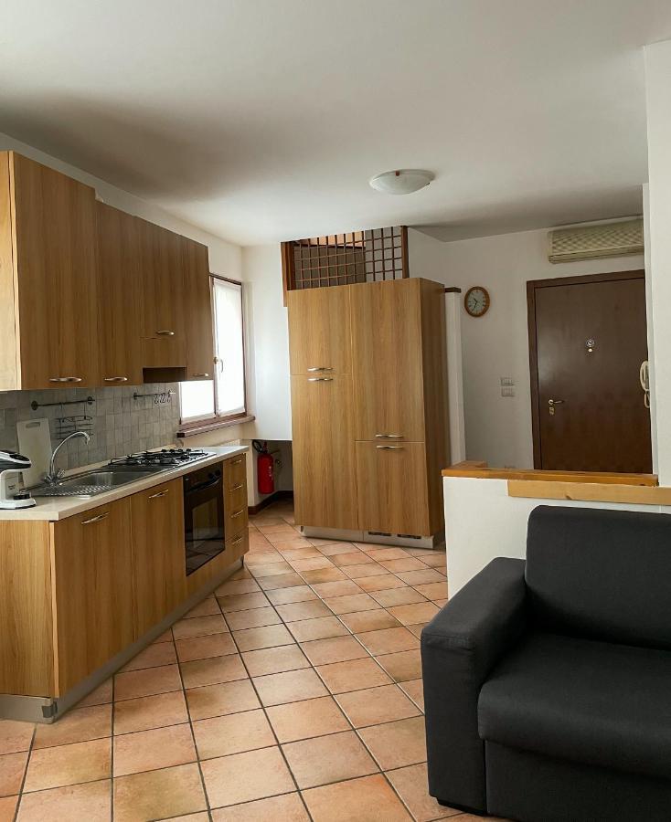 Richi Rent 02