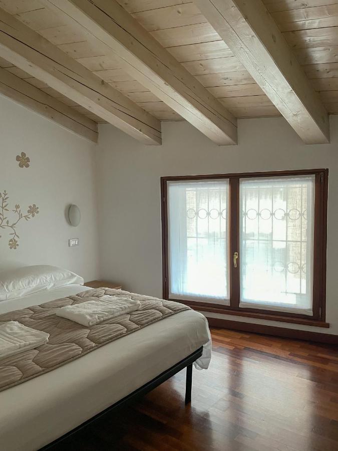 Richi Rent 02 *