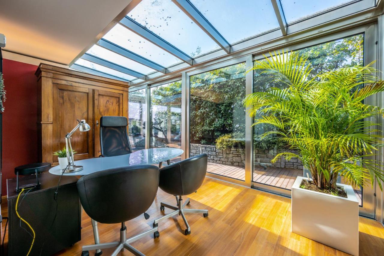 Nicola's Penthouse *