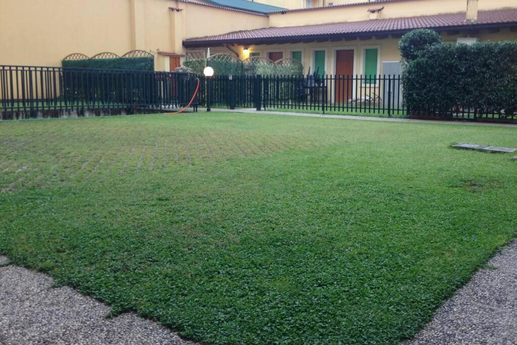 La Casa Di Davide Con Giardino E Garage Apartment
