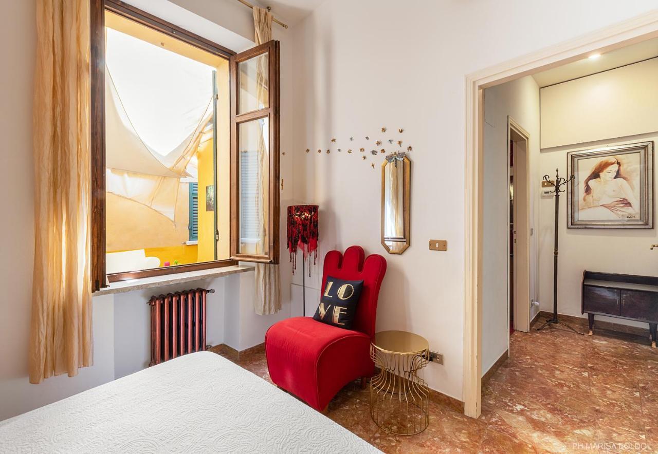 Billie's Flat Red - Art & Design In Historic Centre
