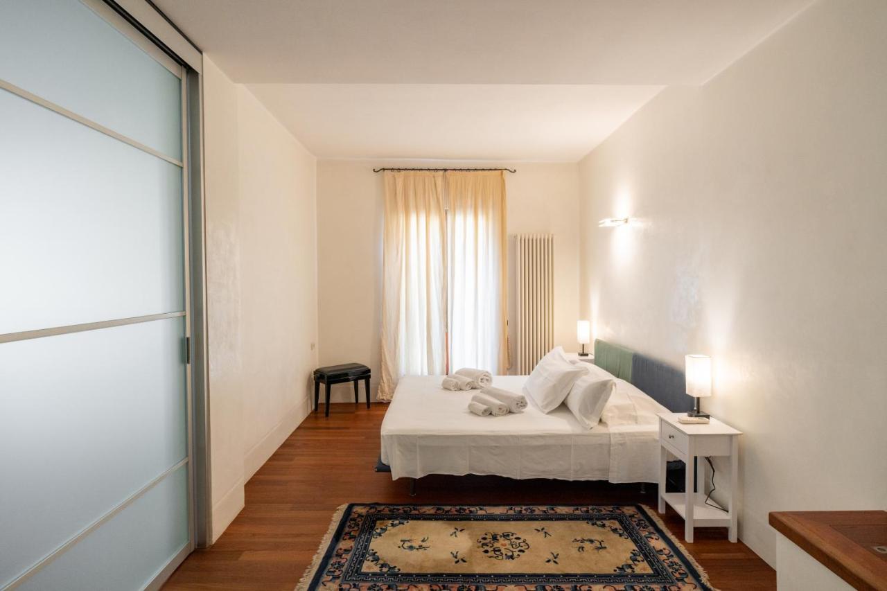 Terrazza Garibaldi By Postcardsfrom Apartment Verona
