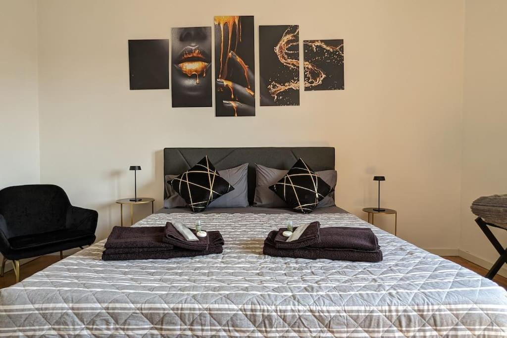 With Free Parking 5 Minutes Walk From Arena Apartment