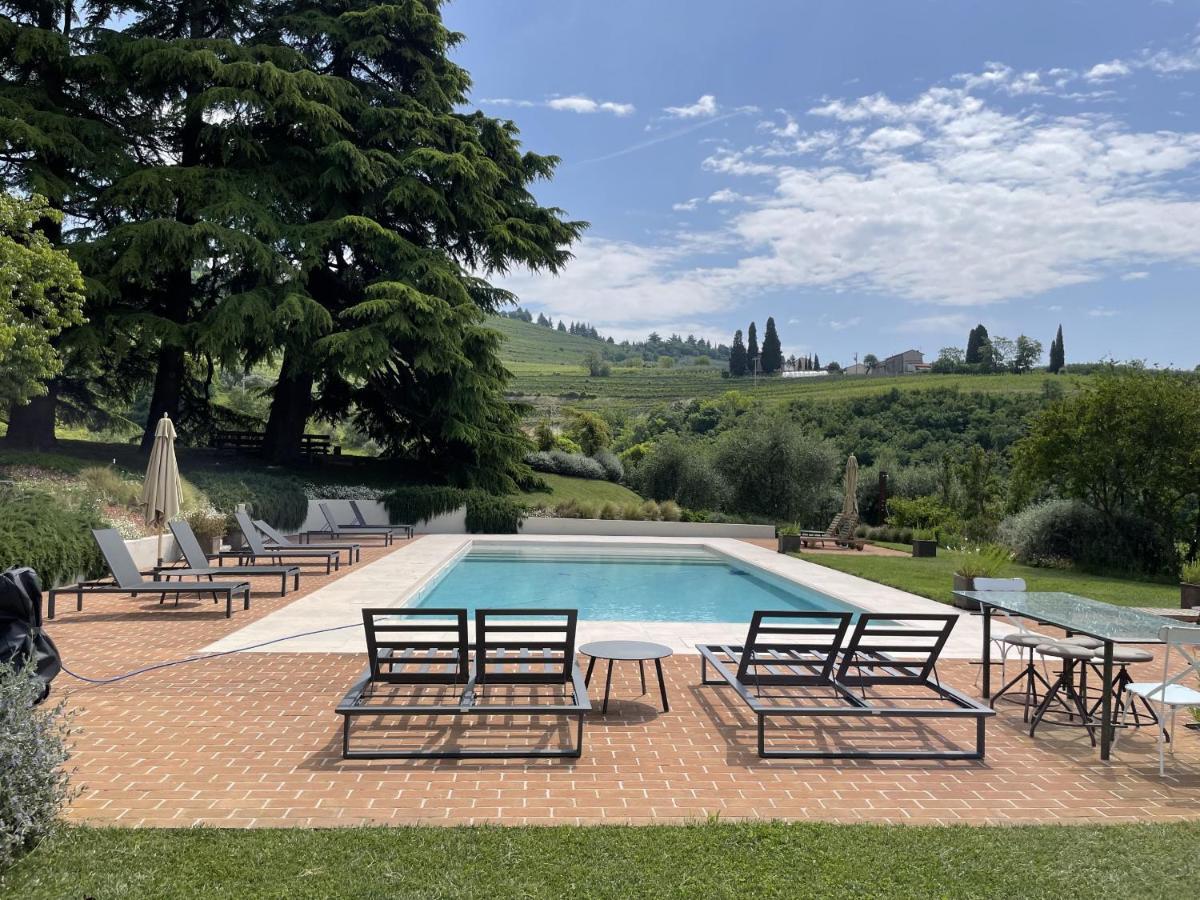Torre Di Terzolan With Pool, Jacuzzi And Golf Putt