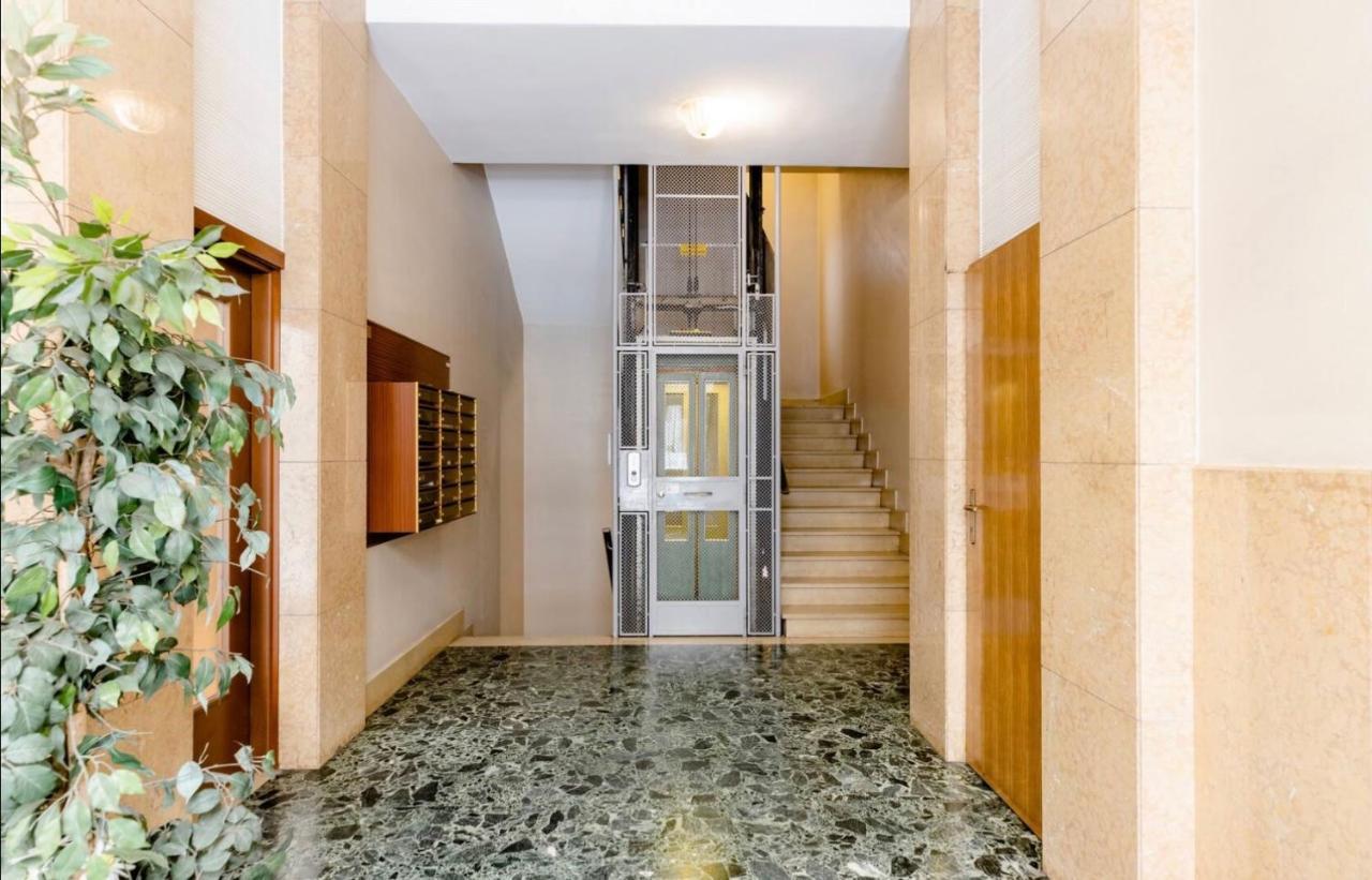 3br Close To Arena Free P