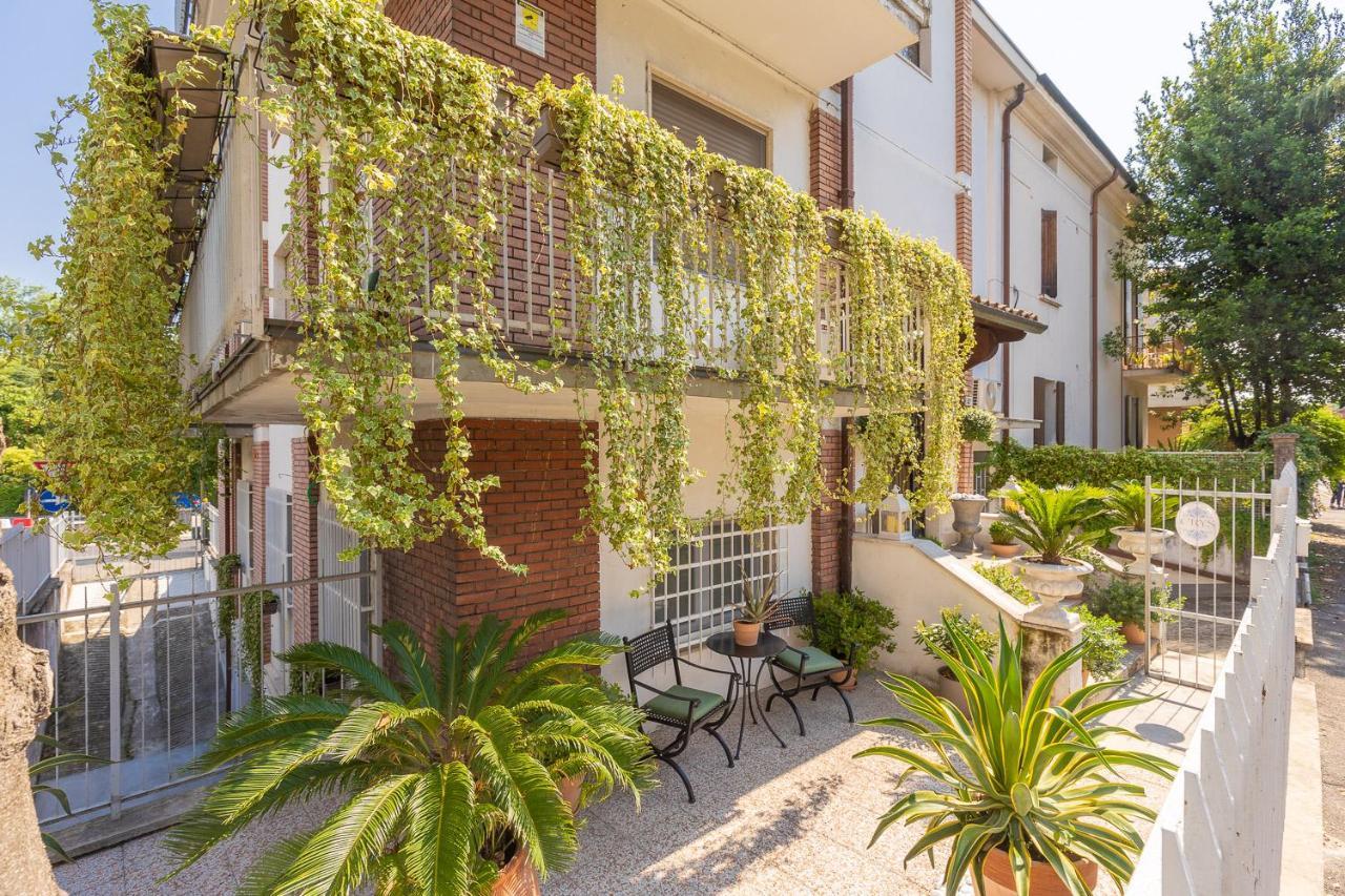 Appartement Crys: Apartments, Holiday, Business, Verona