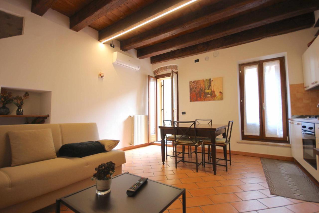 Vr Casa Di Mezzo *