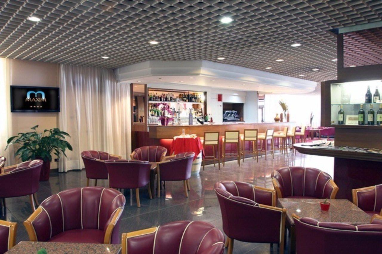 Maxim 4* Verona