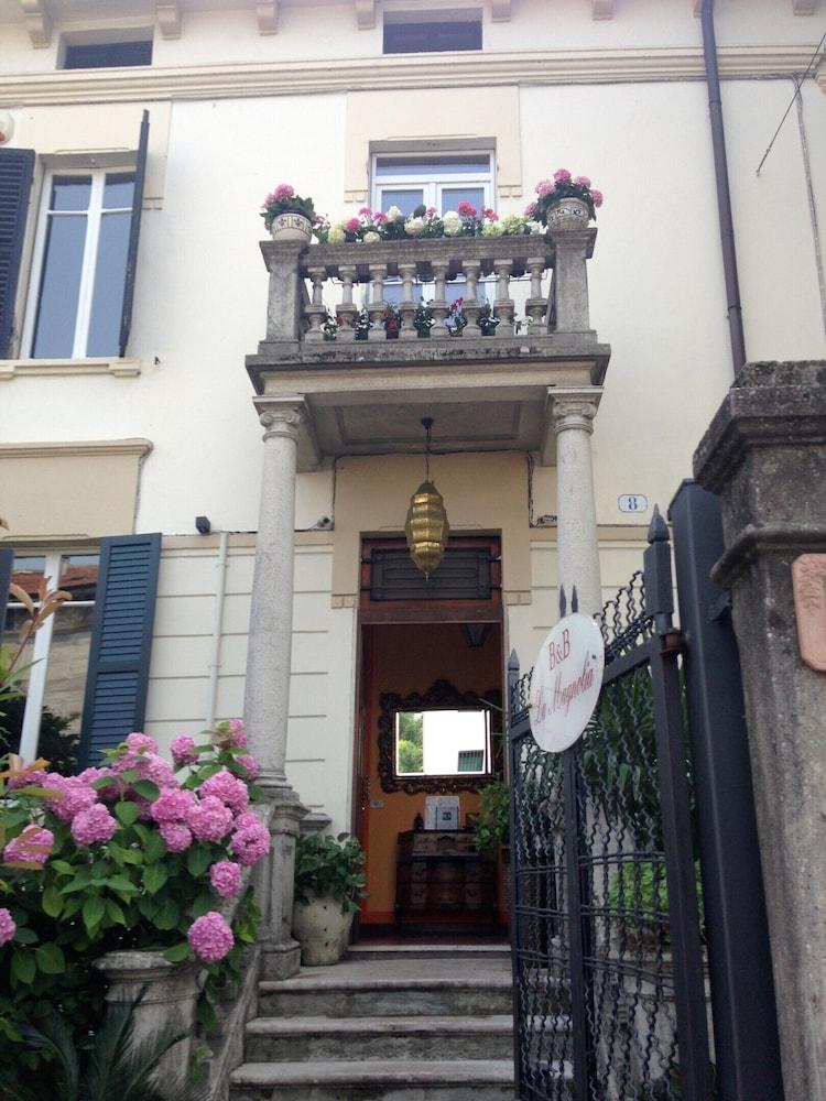 B&B Magnolia Bed & Breakfast
