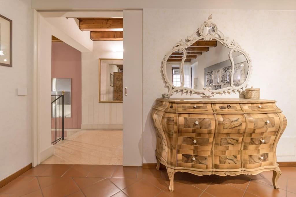 Residenza Angels @piazzadelleerbe * Verona