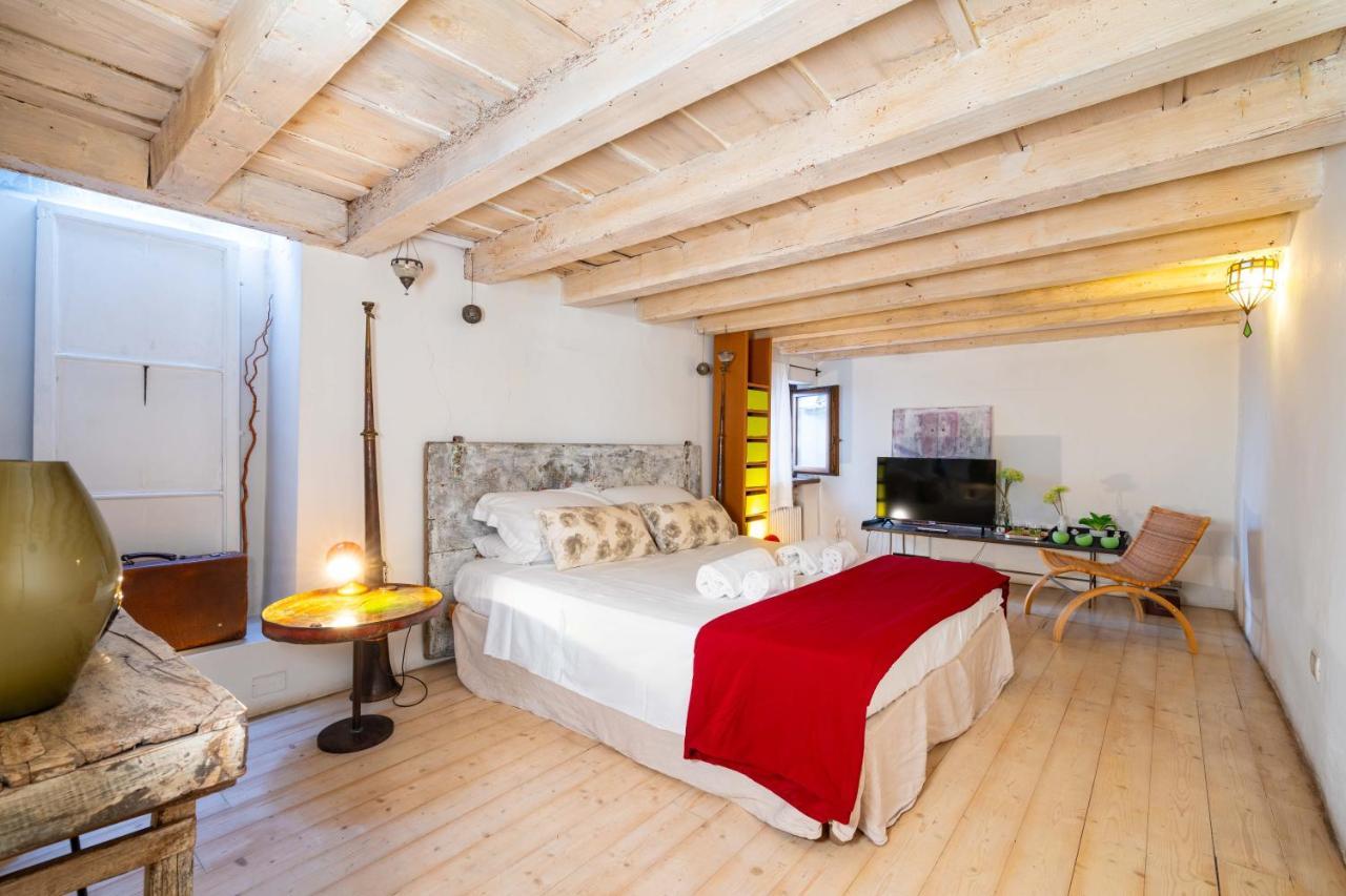 Palazzo Lavagnoli Guest house *